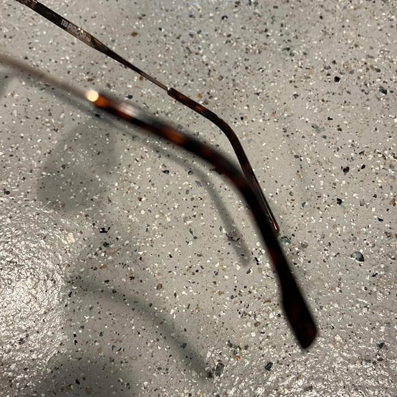 FOSTER GRANT PRELUDE AVIATOR GOLD WIRE FRAME SUNGLASSES UNISEX NEW WITH TAGS - Picture 9 of 14